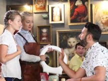 Официантка ресторана отомстила Вадиму Абрамову